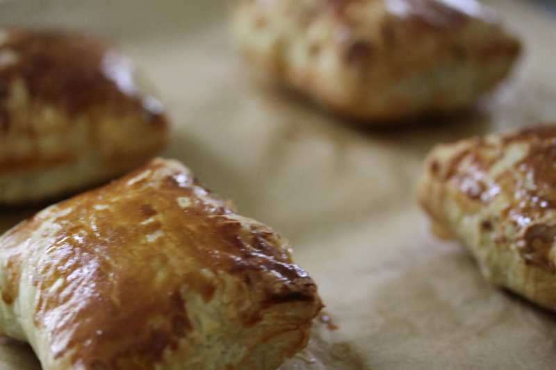 Puff pastry meat pies2