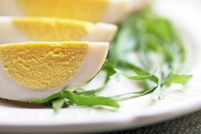 pickled-egg-quarters