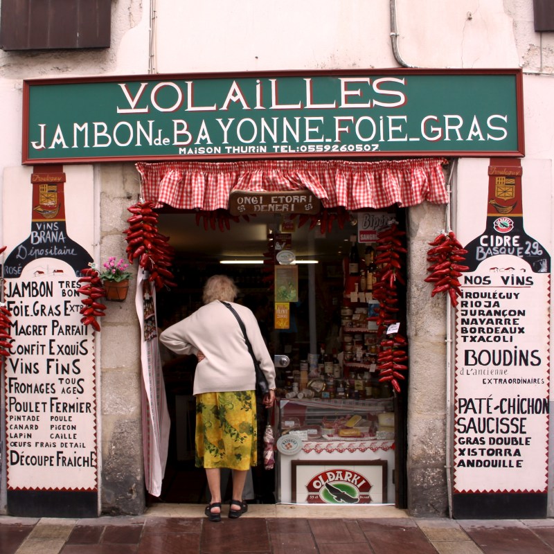 Basque convenience store