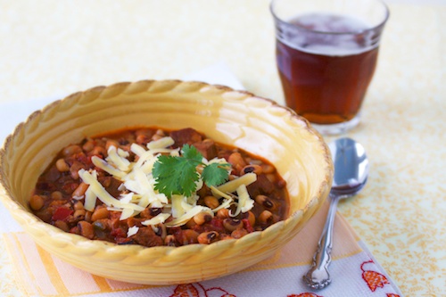 Pork & black-eyed pea chili
