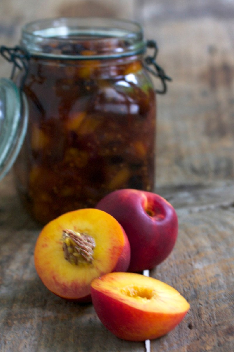 Nectarine chutney