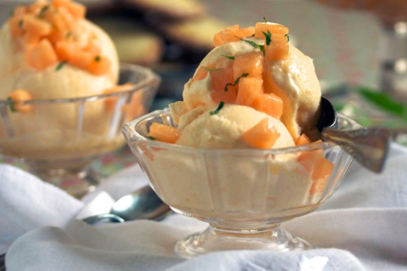 Cantaloupe ice cream