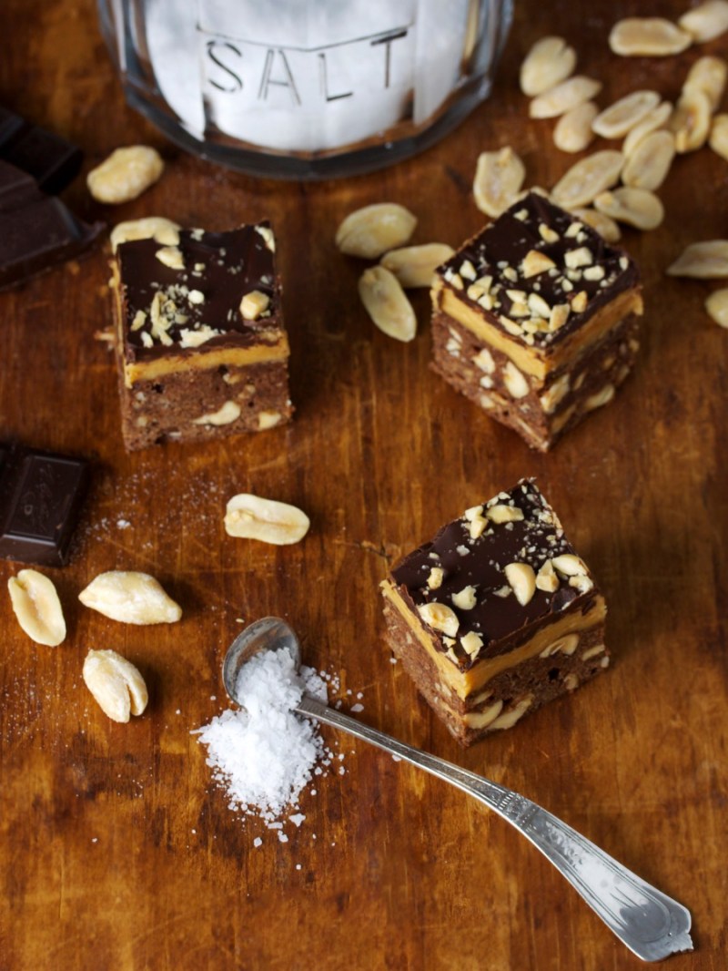 Salted peanut brownies